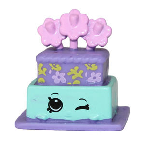 Shopkins Polly Petal Cake Lost Mystery Edition Target Exclusive